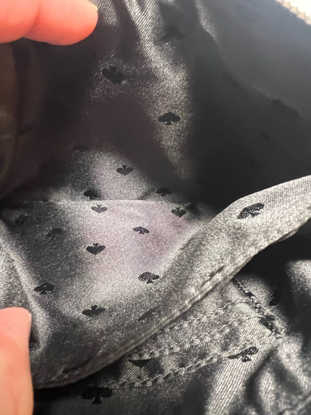 Kate Spade New York Chelsea Medium Wristlet Pouch in leopard sparkle print - Picture 4 of 8